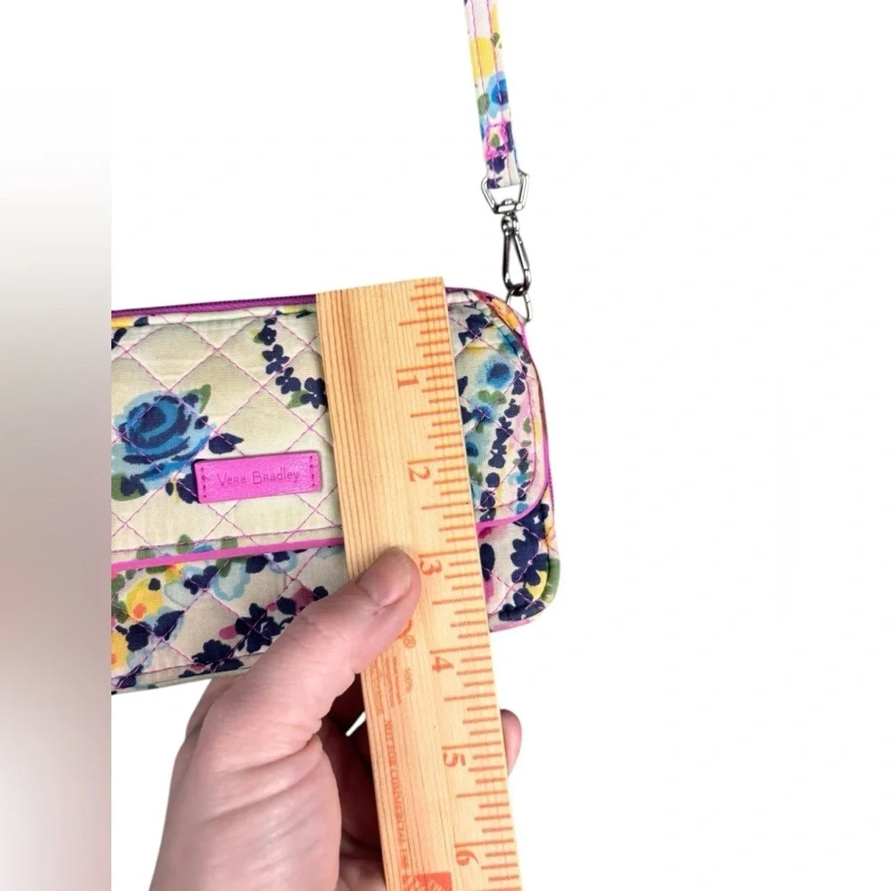 Vera Bradley Frannie Crossbody – African Violet (Retired Pattern)